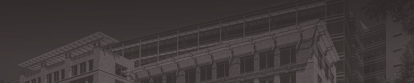 600